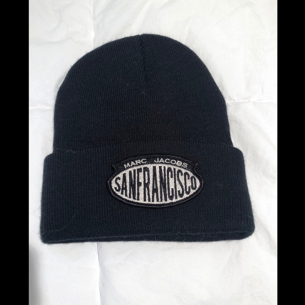 Marc Jacobs hat